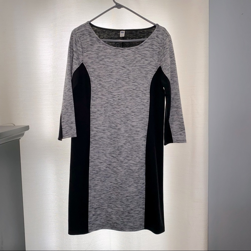 Old Navy long-sleeved dress